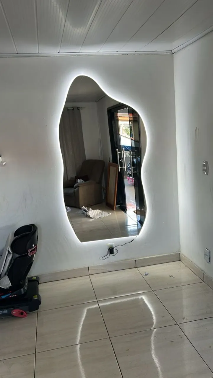 Espelho Decorativo com LED