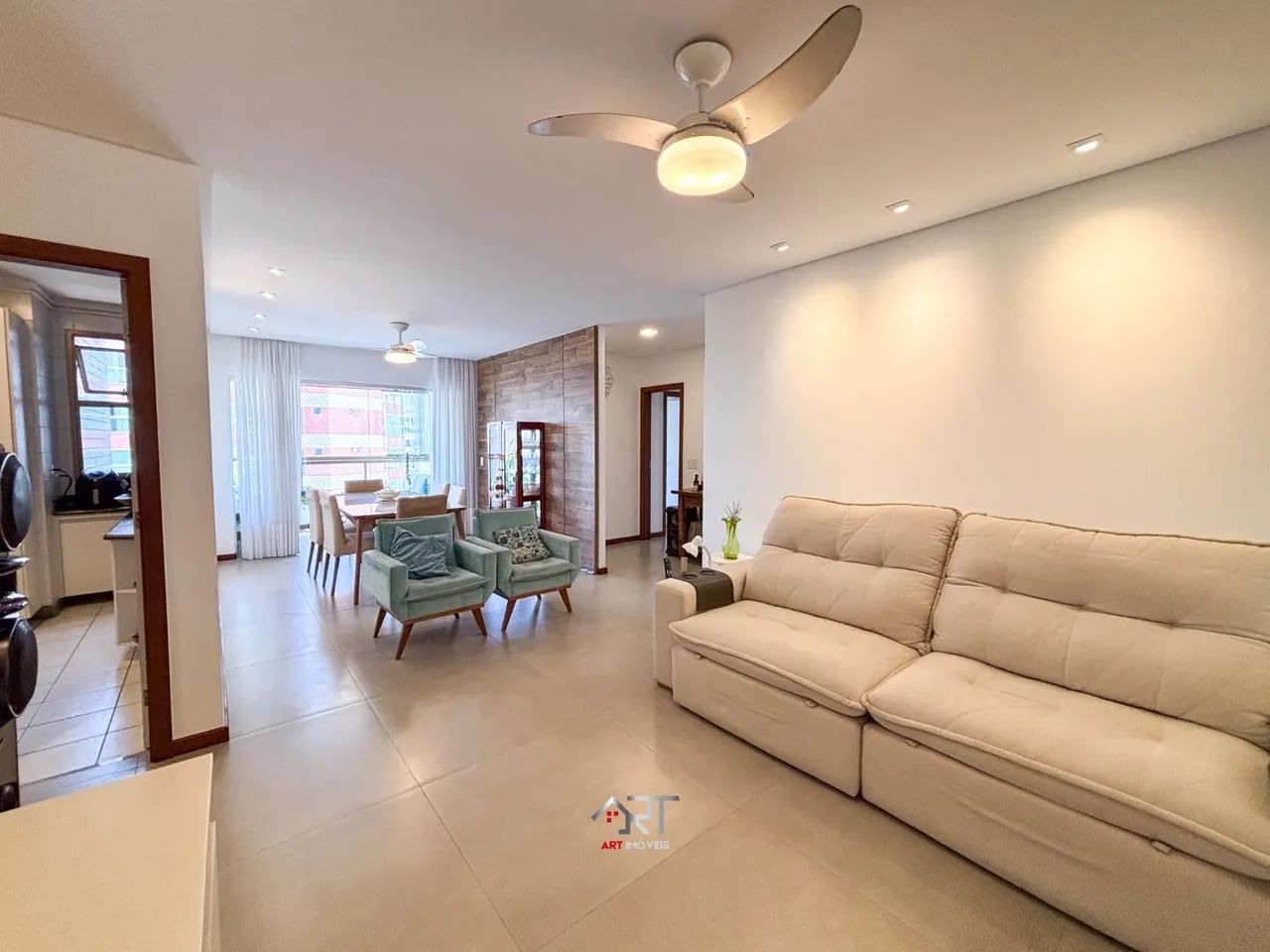 VENDA: Apartamento 4 quartos/2vagas em Praia da Costa - 205m²- 2 vgs- Lazer- Sol da Manhã - Foto 2
