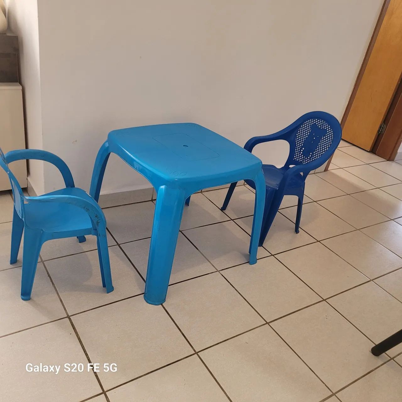Mesa e Cadeiras Infantis Azul *  - Foto 3