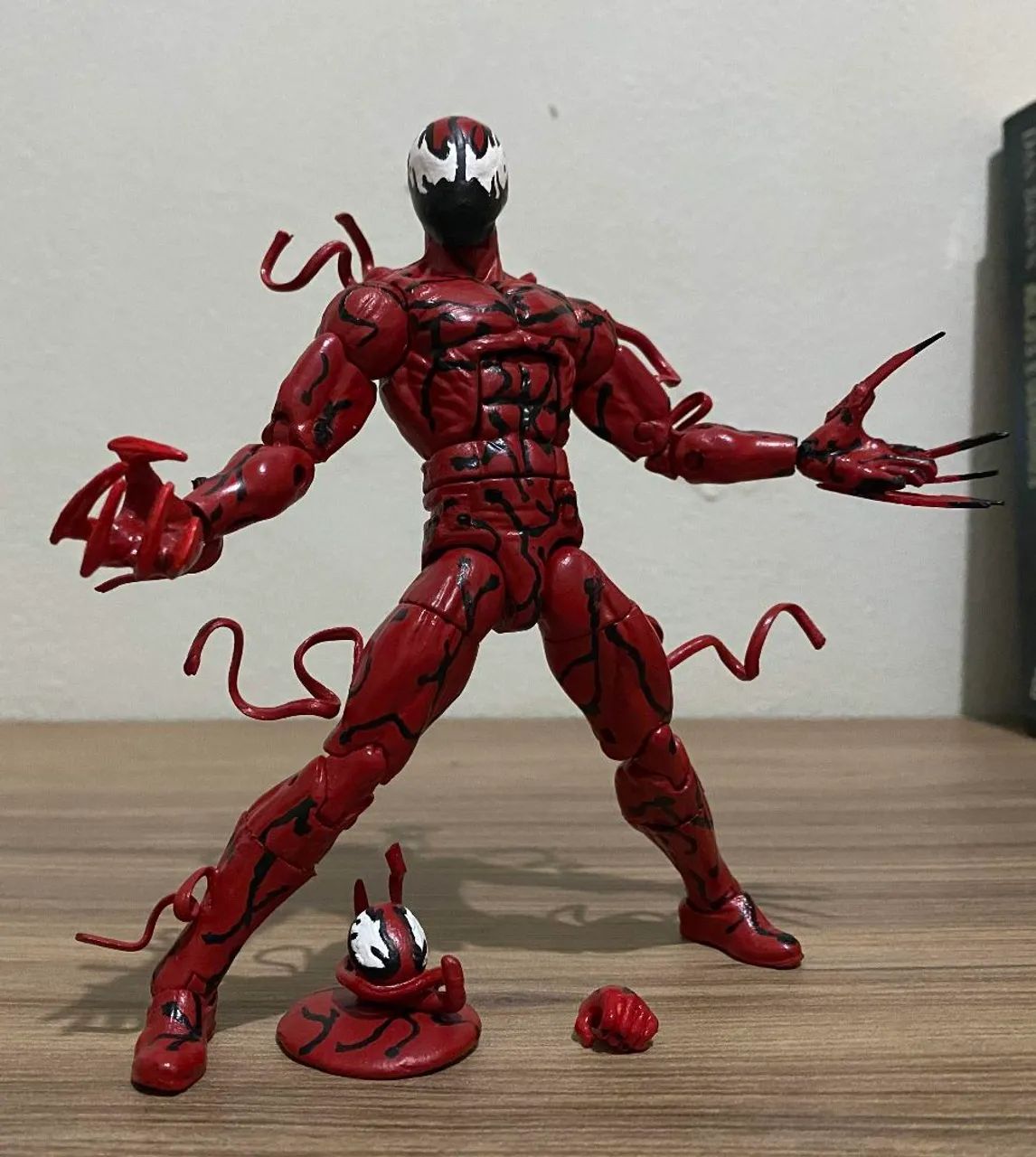 Figura Marvel legends lacradas - Foto 4