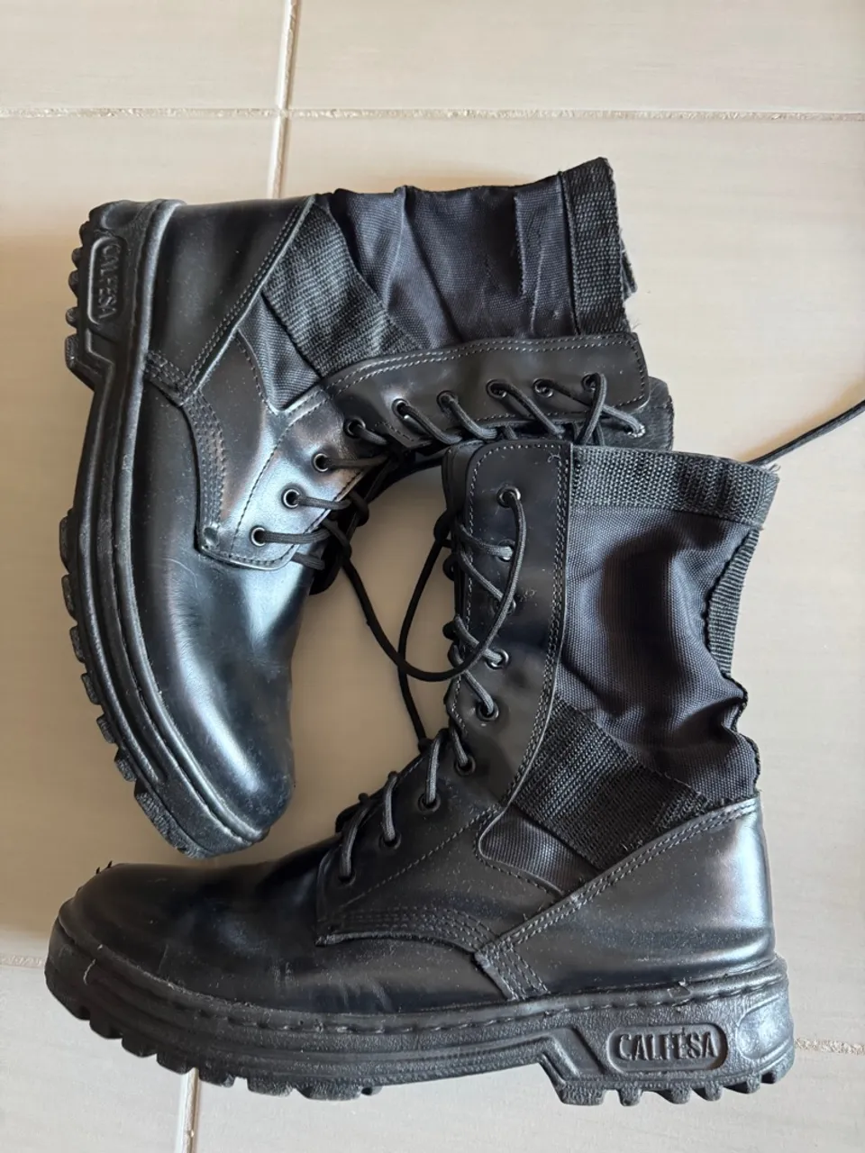 Coturno militar