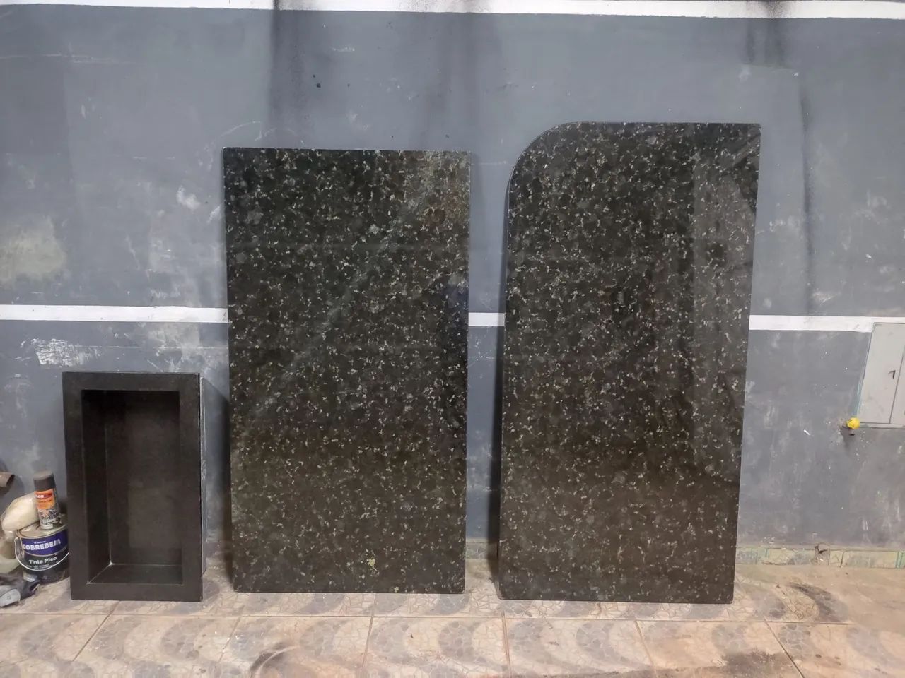 Vendo nicho e pedra de mármore 