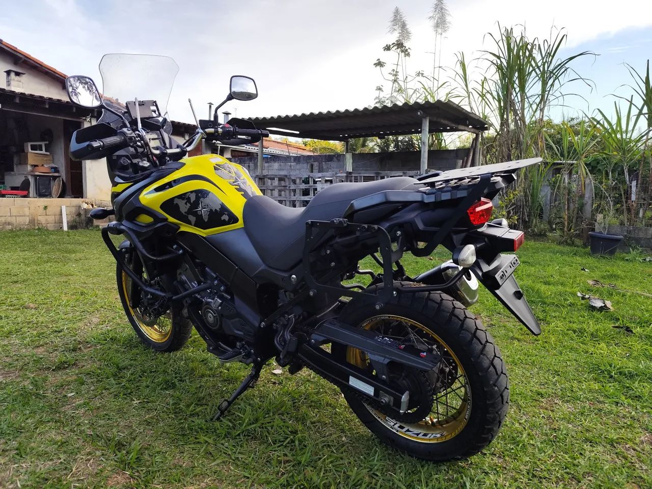 Suzuki Vstron XT 650  - Foto 4