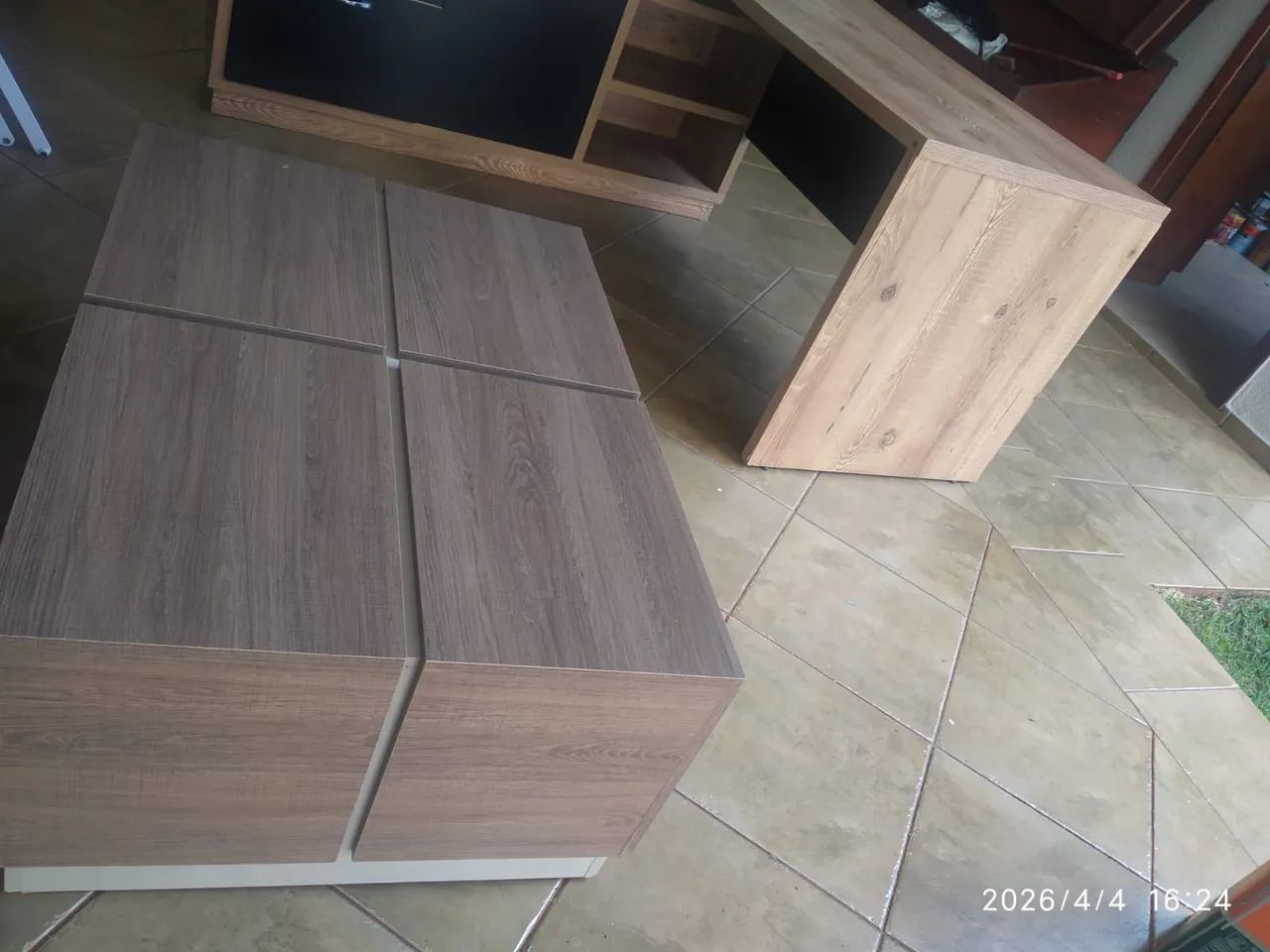 Escrivaninha modular em L com mesa de centro - Foto 2