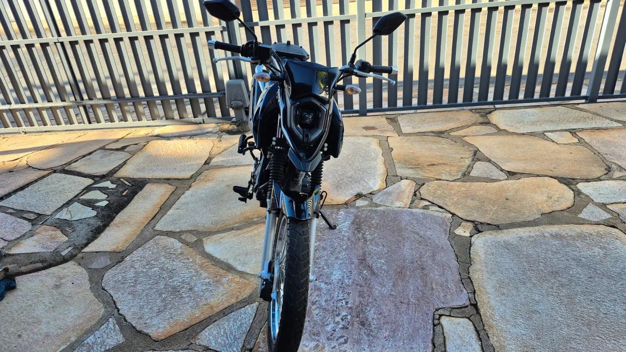 XTZ 150 S 2024 extremamente nova - Foto 3