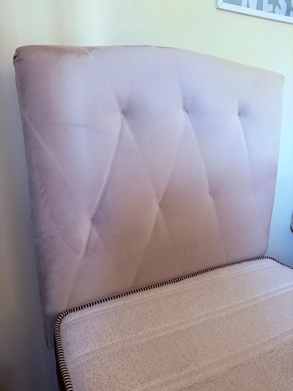 Cama Box Solteiro + Cabeceira Estofada - Ótimo Estado - Foto 3