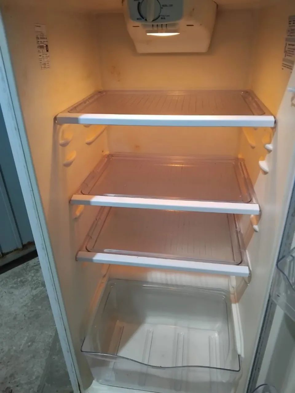 Refrigerador Electrolux df35 110 V - Foto 4
