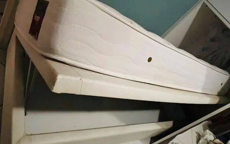 Vendo Cama Box Baú Solteiro + Colchão Epeda Serene - Foto 5