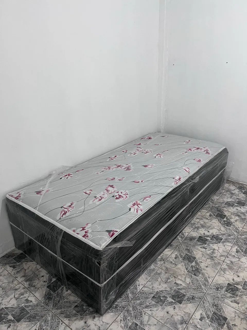 Cama Box Solteiro Nova