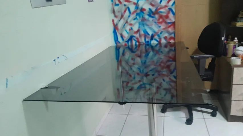 Mesa para escritório/jantar em vidro