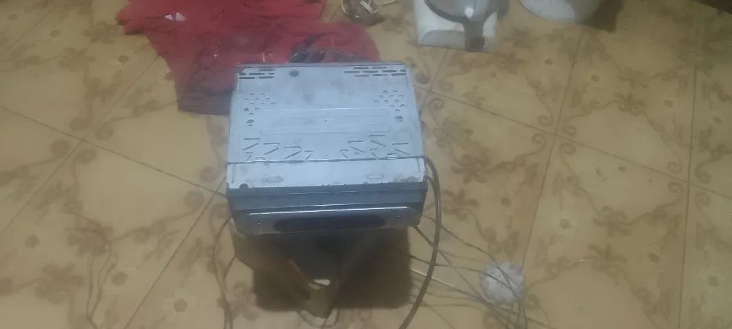 toca cd e mp3  de carro sony - Foto 2