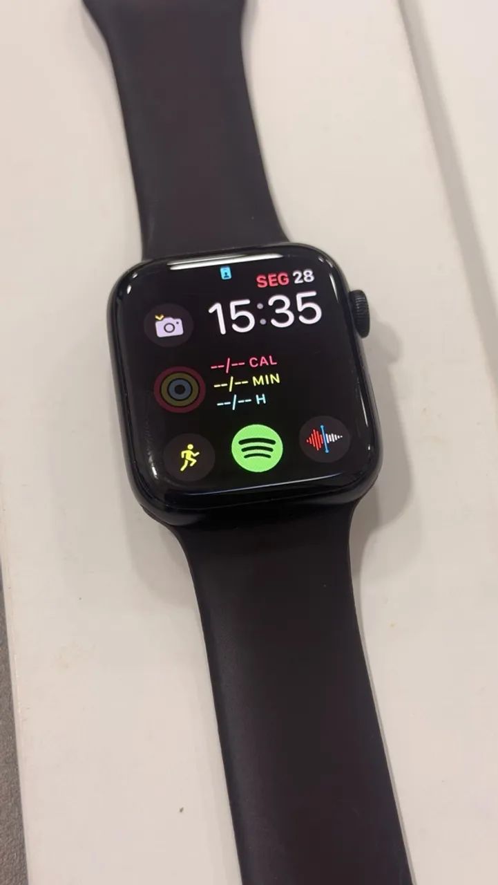 Apple Watch SE (2ª geração) 44mm Midnight
