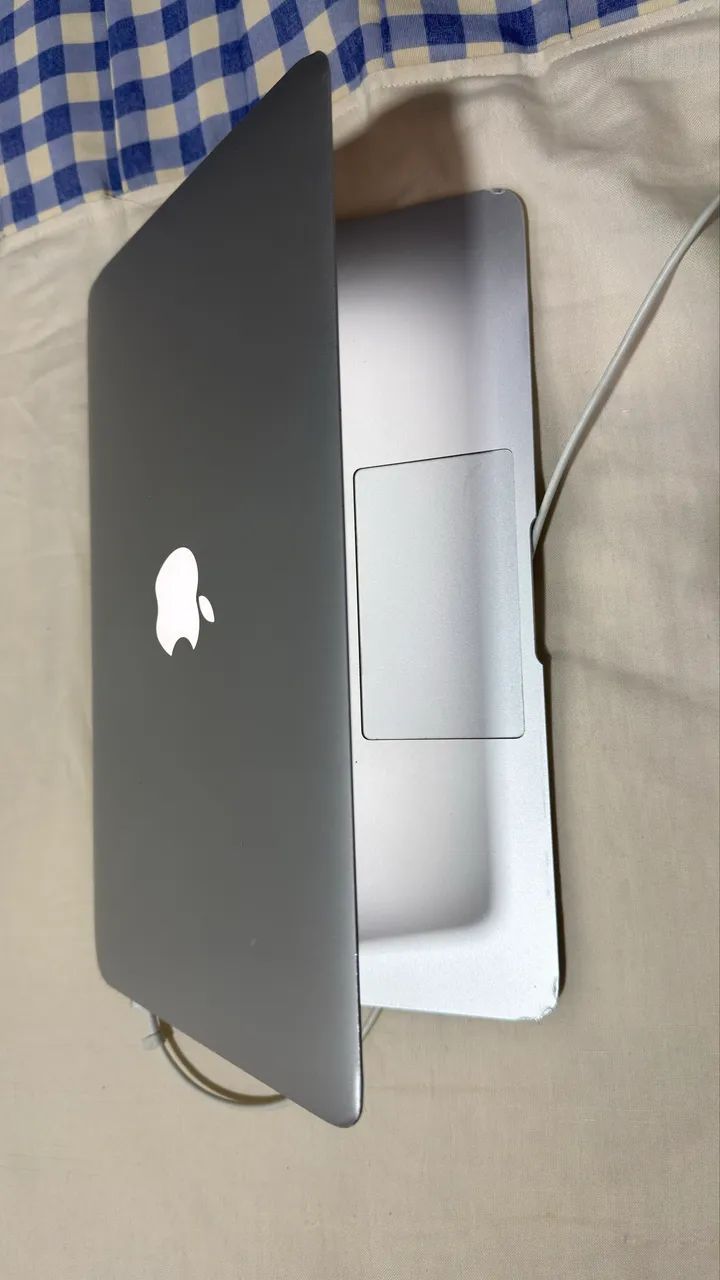     MacBook Air 11? 2013 - Intel i5 + SSD + Carregador - Foto 3