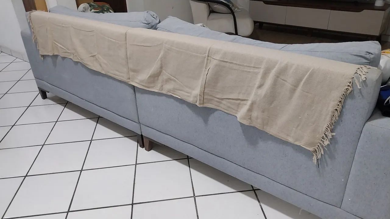 Sofá Plus Volga 4 Lugares Linho Cinza 280 cm - Foto 2