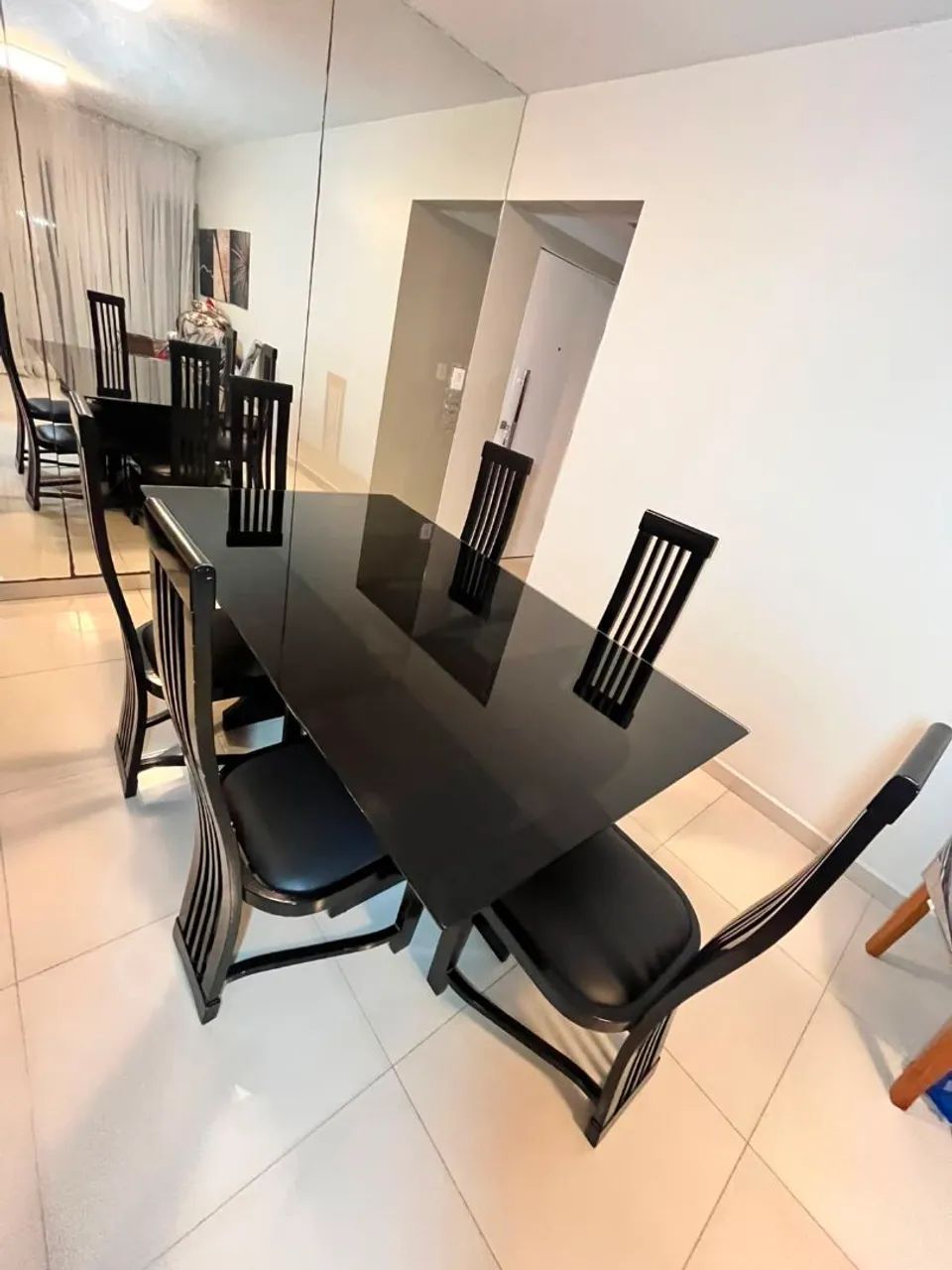 MESA COM 6 CADEIRAS + ARCA  - Foto 2