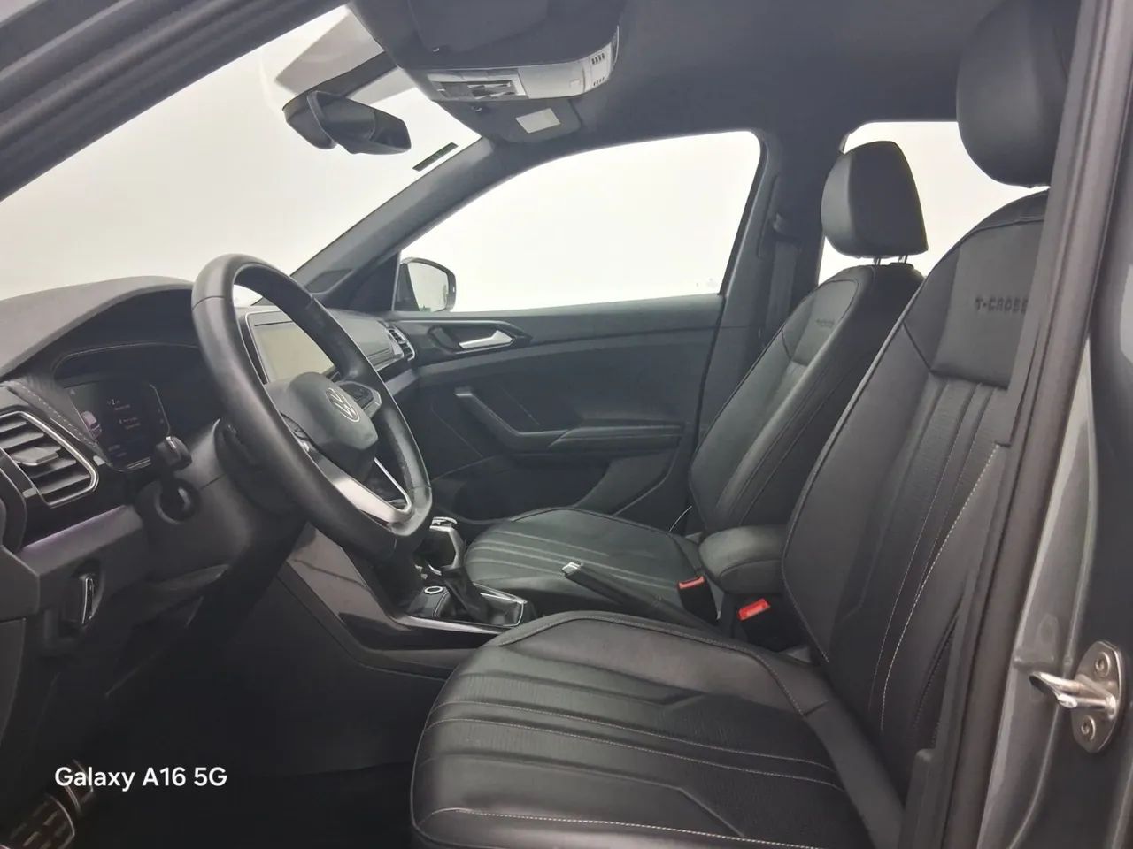 Volkswagen T-Cross Highline 1.4 TSI Flex 16V 5P AUT, foto 16 de 18