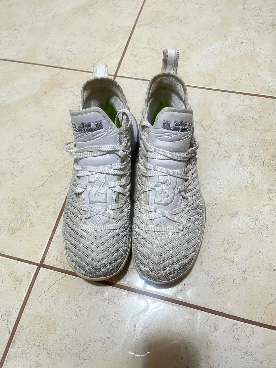 Nike LeBron 16 - Buzz Lightyear - Foto 5