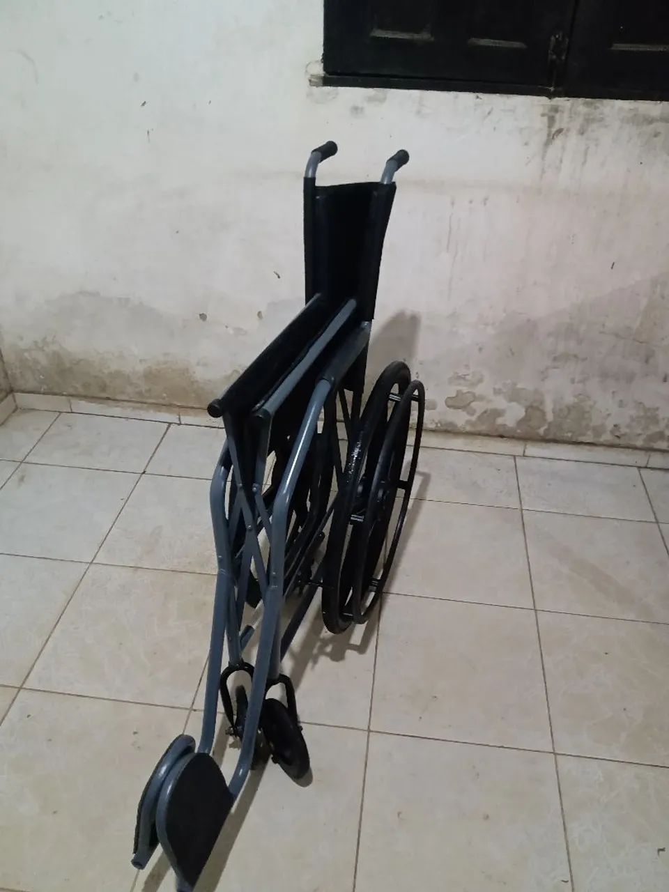 cadeira de rodas  - Foto 2