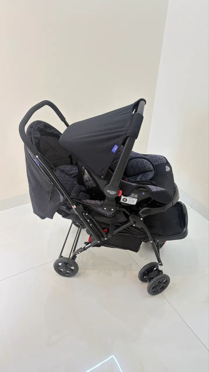 Carrinho de bebe com bebê conforto  - Foto 2