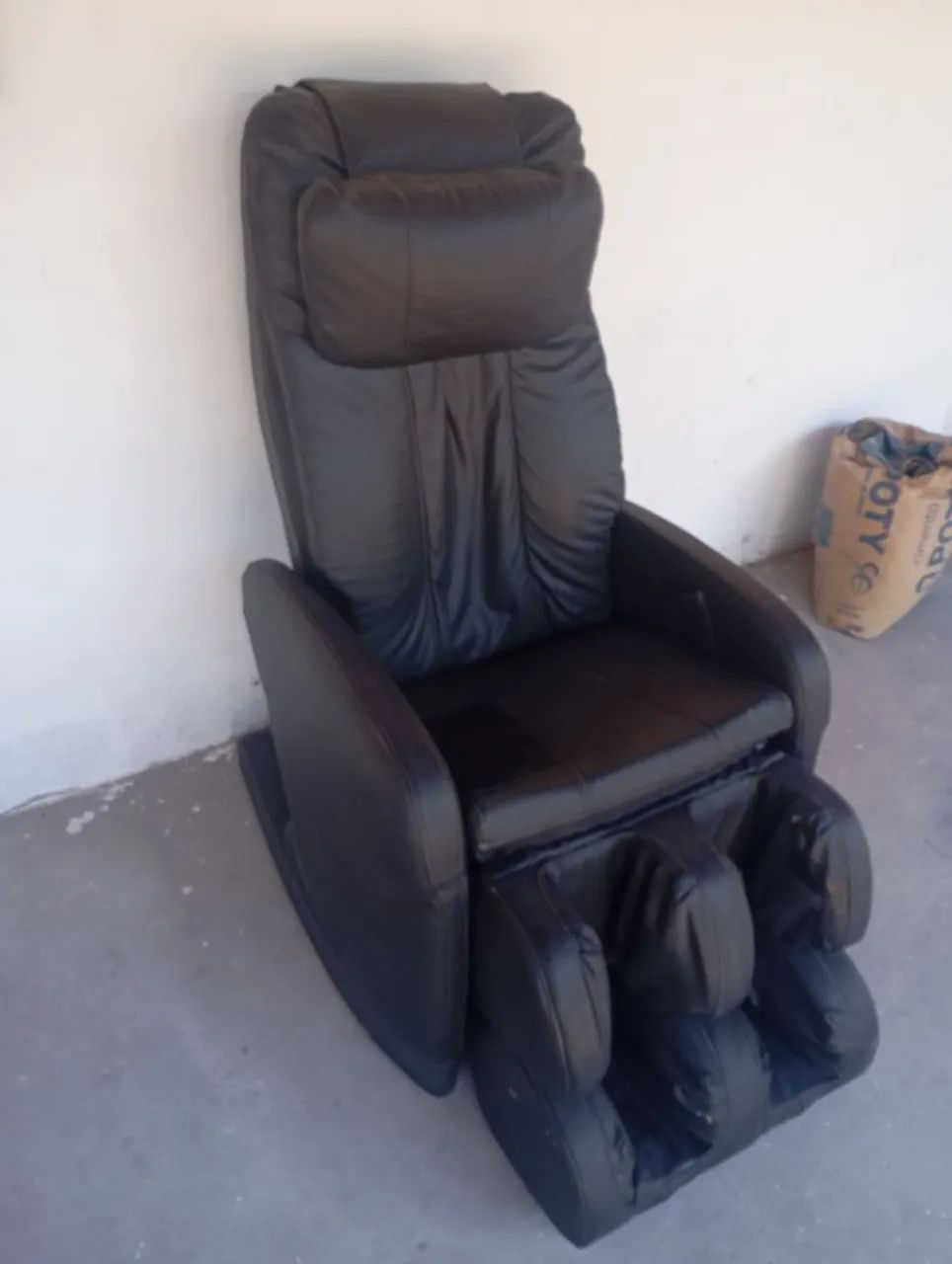 Poltrona de massagem Relaxmedic(não sei se funciona) - Foto 4