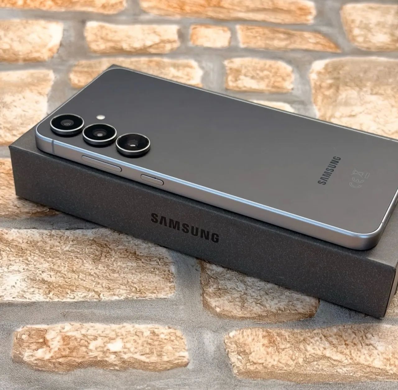 Celular Samsung s25 fe 128gb