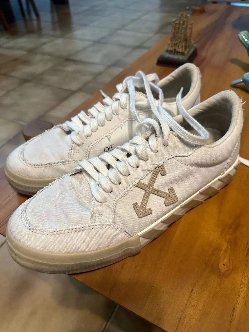 Tênis Off-White Vulcanized Low White Sand Original