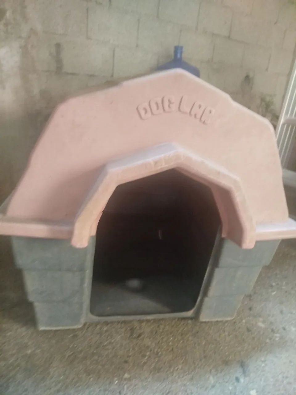 Casinha de cachorro+ suporte de água e comida  - Foto 2