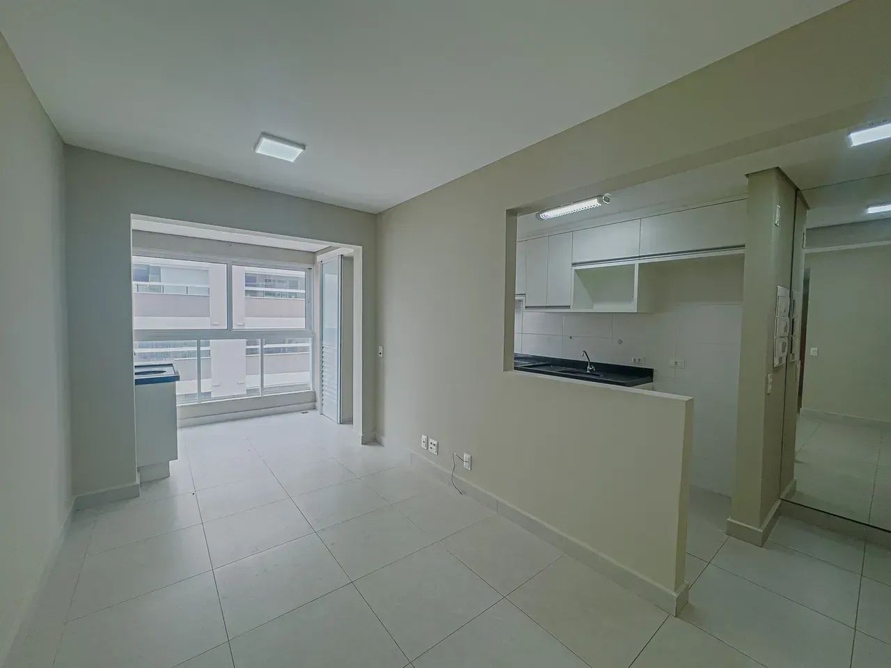 Imóvel para aluguel com 61 metros quadrados com 2 quartos - Foto 4
