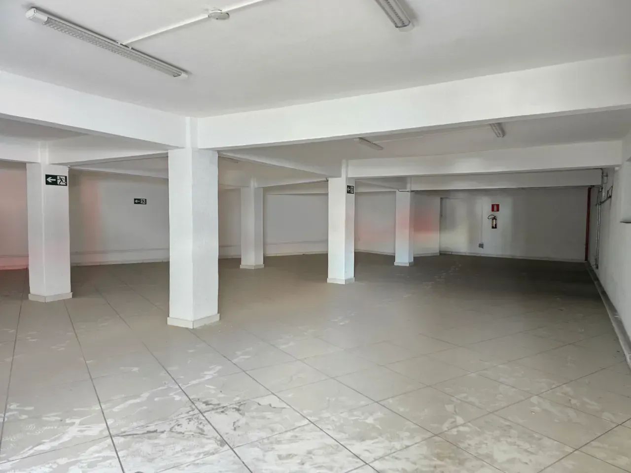 Excelente Lojão c/ 280 m2 Av. Londres no  Eldorado - Contagem  MG