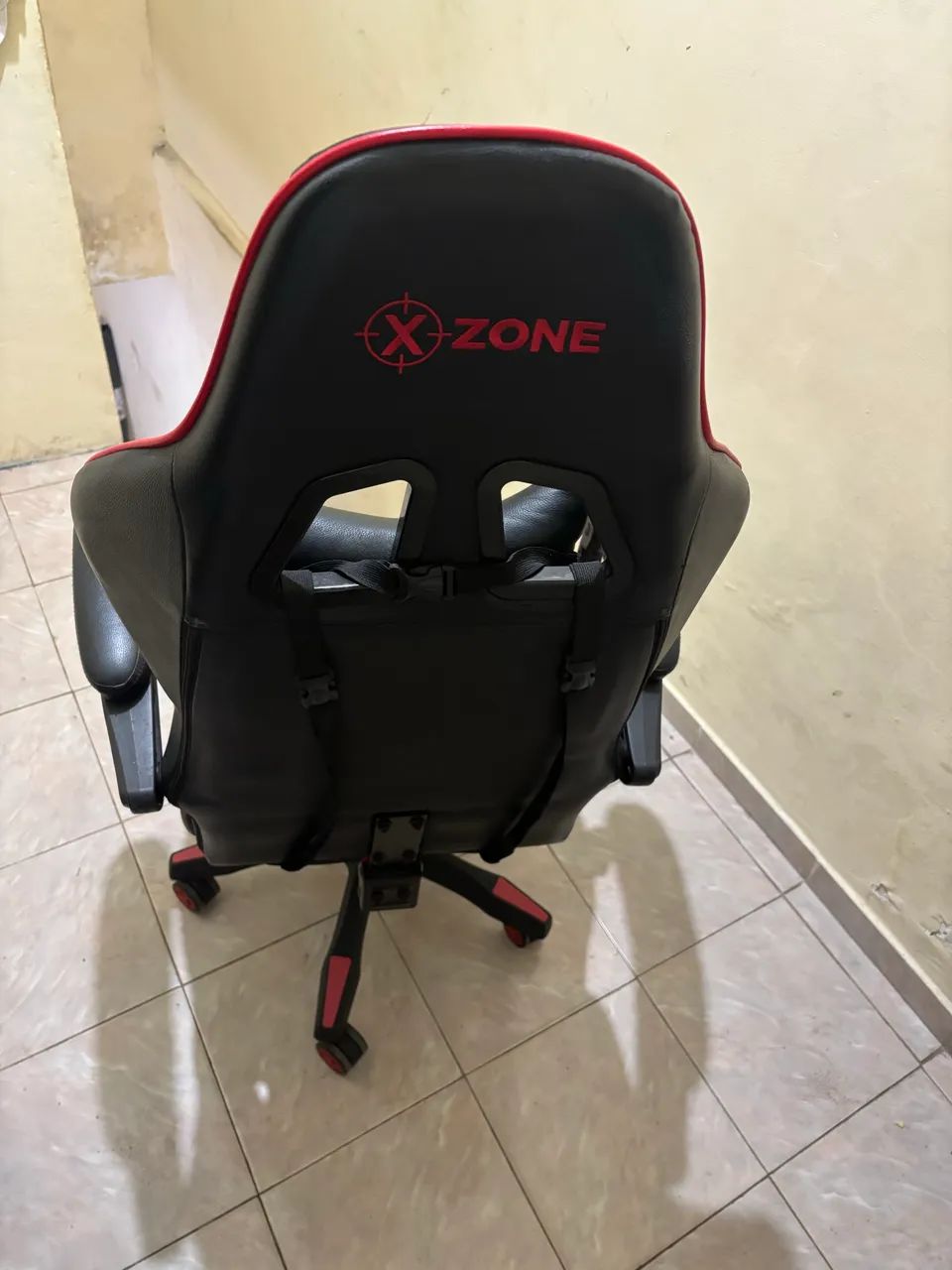 Vendo cadeira Gamer  - Foto 2