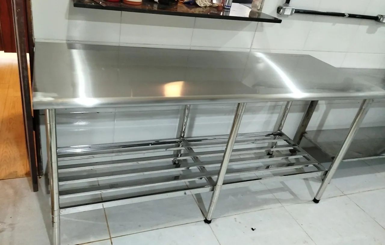 Mesa em aço inox - Foto 2