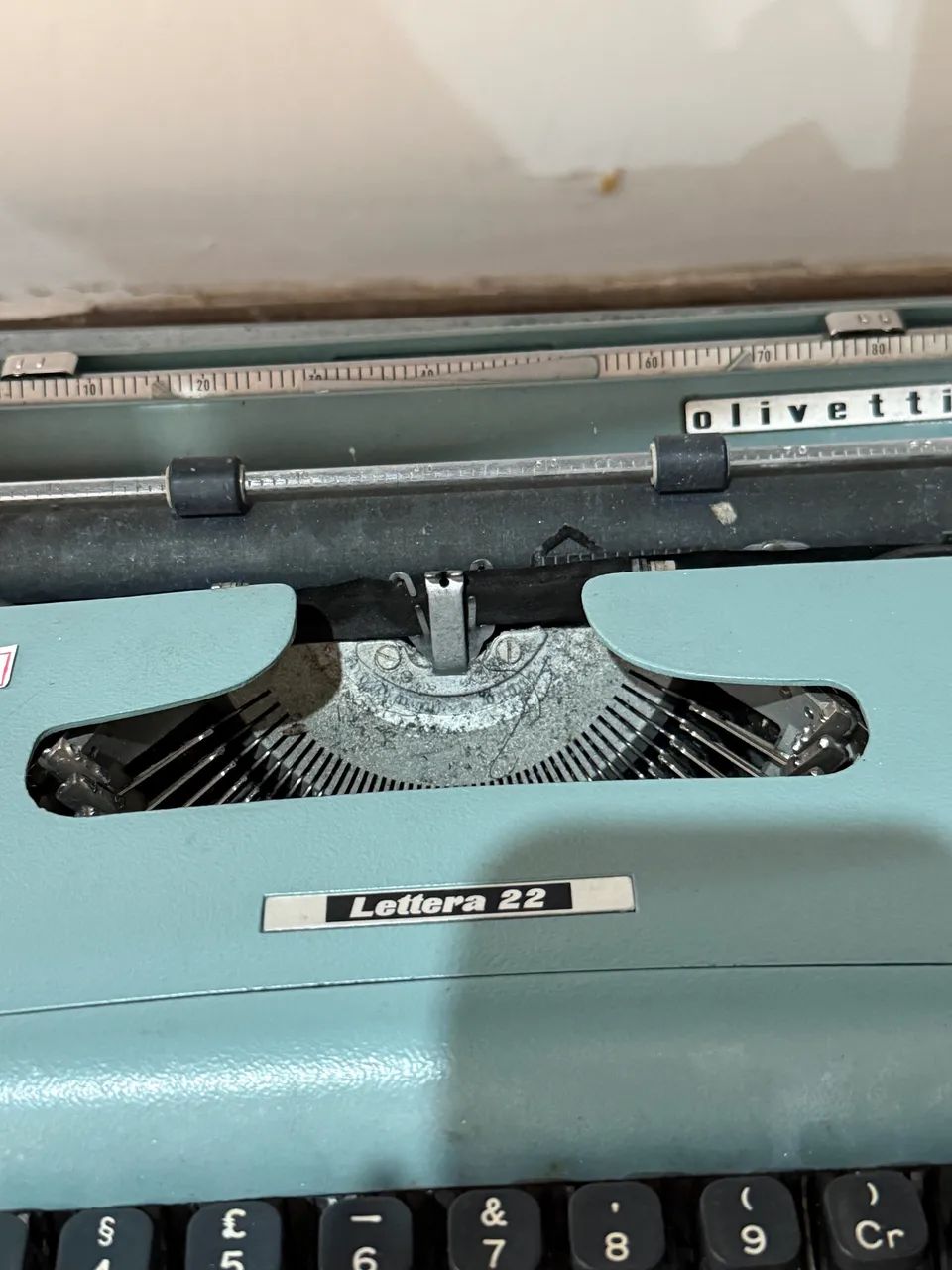 Máquina de escrever Lettera 22 funcionando  - Foto 2