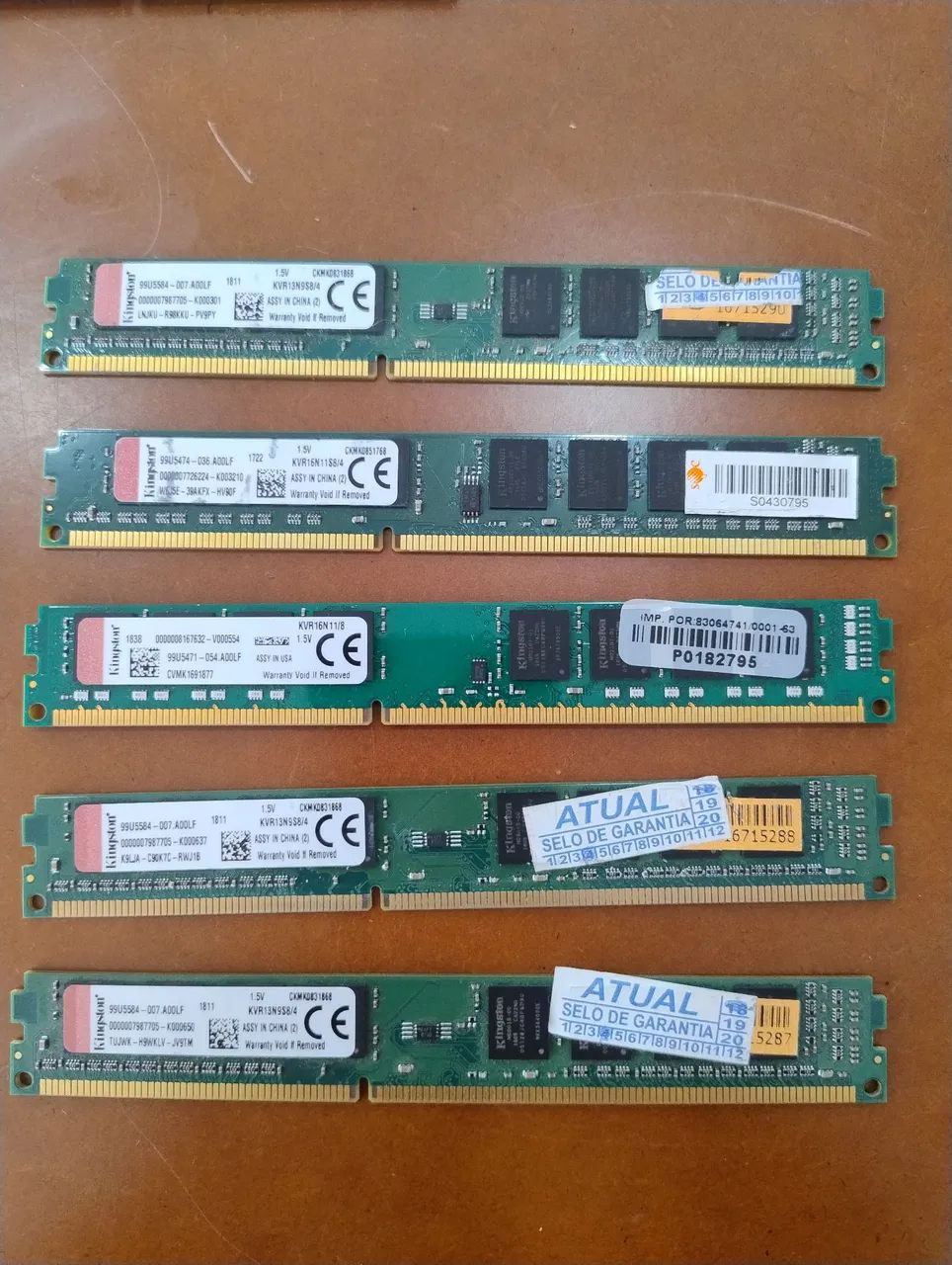 Memória RAM Kingston 4 GB. Lote 5 unidades.
