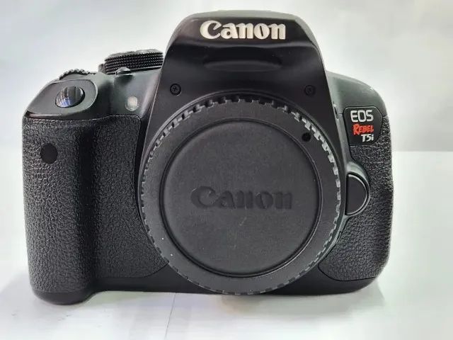 Canon EOS Rebel T5i