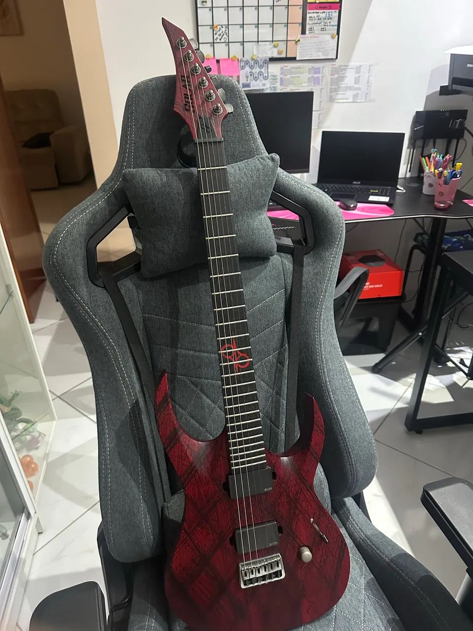 Guitarra solar a2.6 (emg 81 + 85) - Foto 2