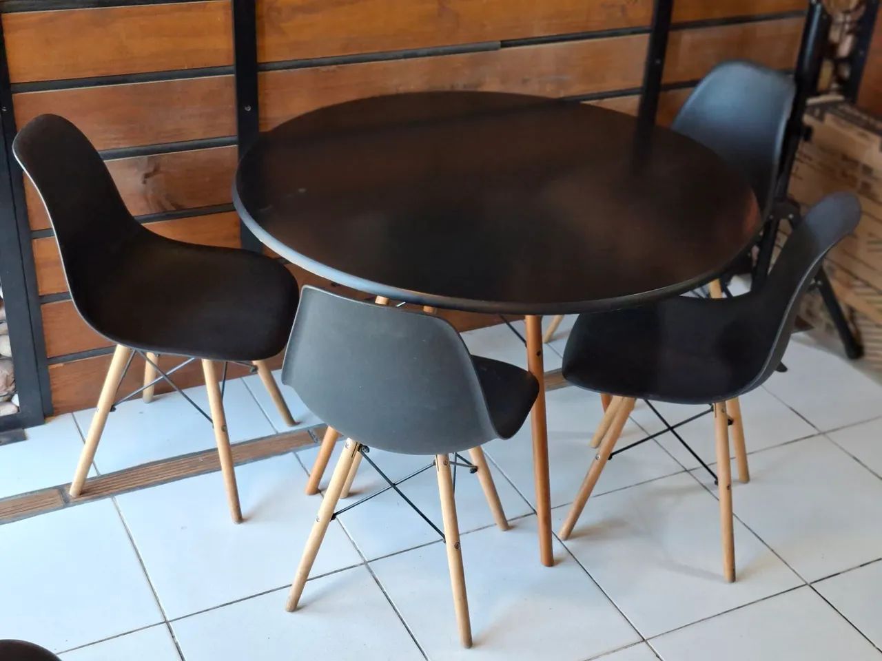 JOGO DE MESA E CADEIRAS  - Foto 5
