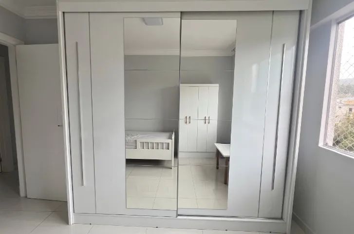 Guarda Roupas - Foto 2