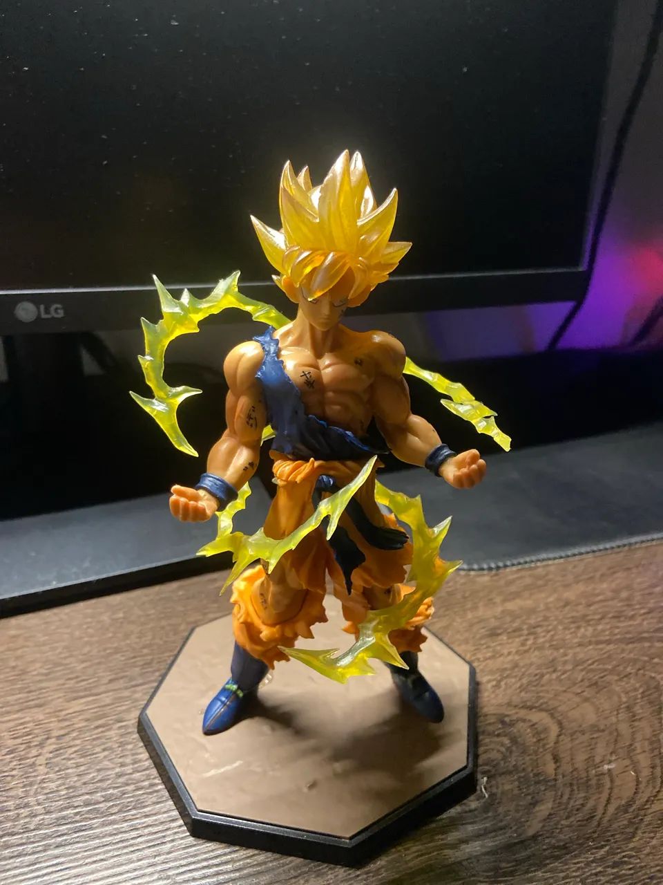 Action Figure Goku Dragon Ball Z - Foto 3