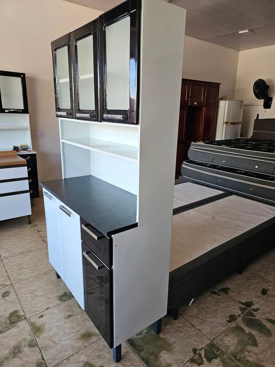 Armário de cozinha conservado  - Foto 4