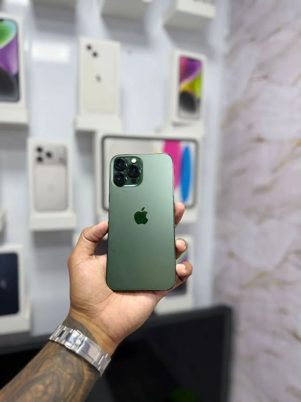 F*J様 iPhone 13 Pro グリーン　256gb 美品 Amazon | 【整備済み品】 Apple iPhone 13 Pro 256GB アルパイン
