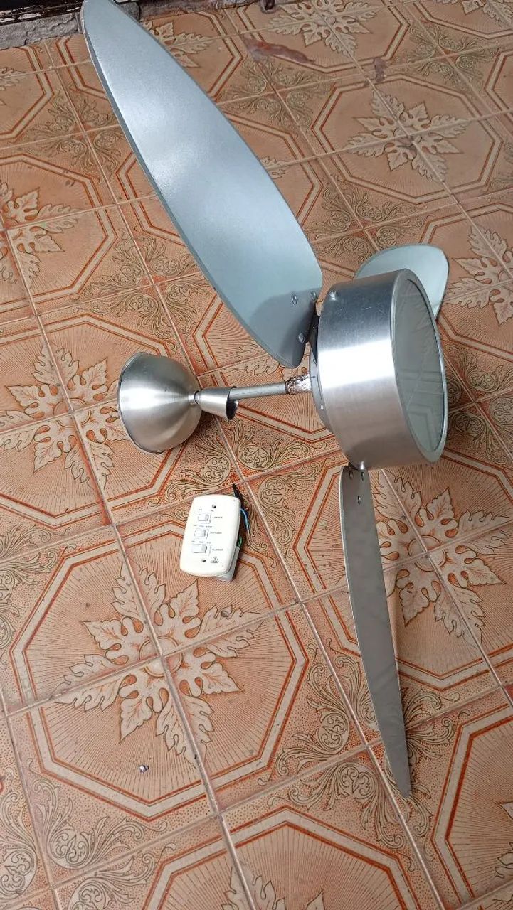 Ventilador de teto 150