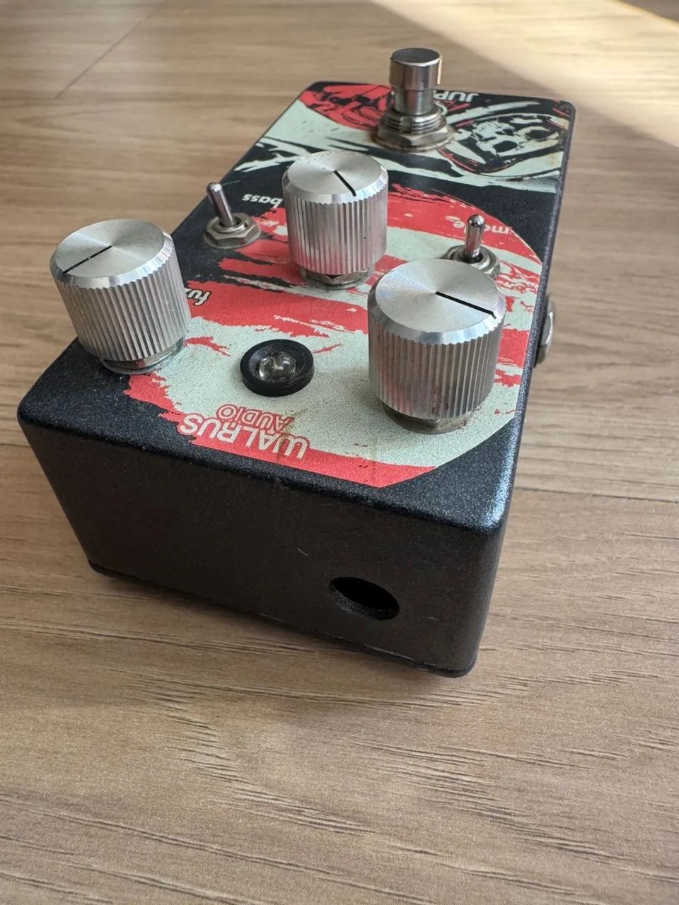 Walrus Audio Júpiter Fuzz v2 - Foto 5