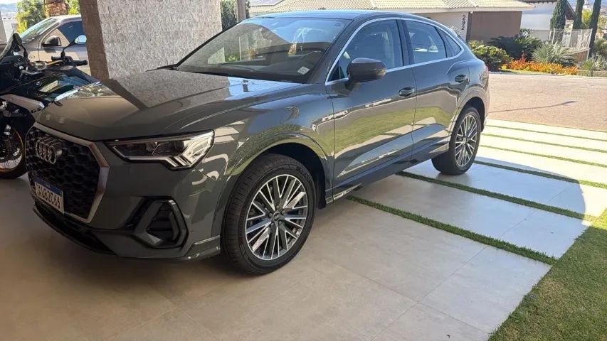 Audi Q3 SPB Perf. Black 2.0 TFSI Tipt. Quat. 2024