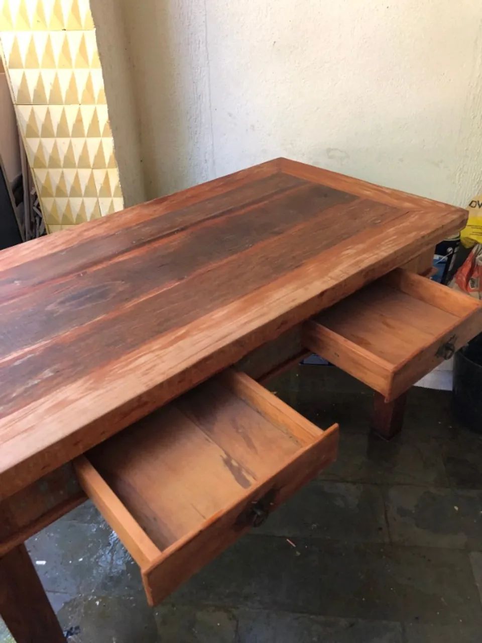 Mesa em Madeira de Demolição - Foto 2