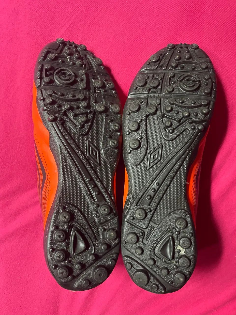 Chuteira society umbro  - Foto 2