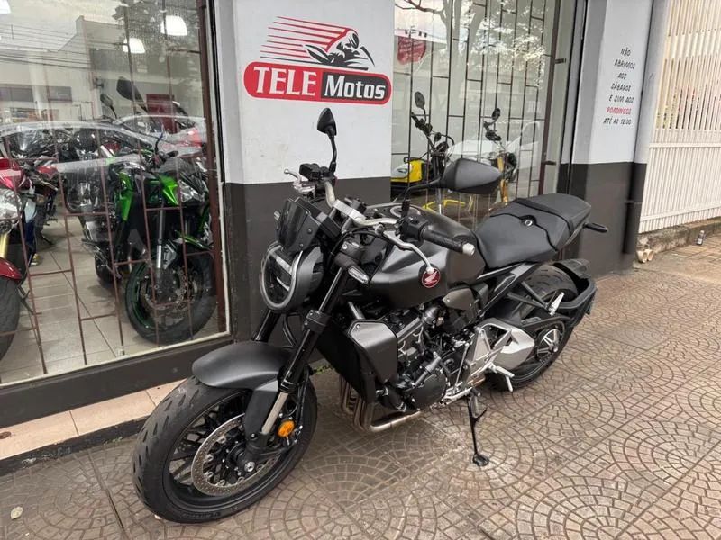 HONDA CB 1000R 2024 - Foto 4