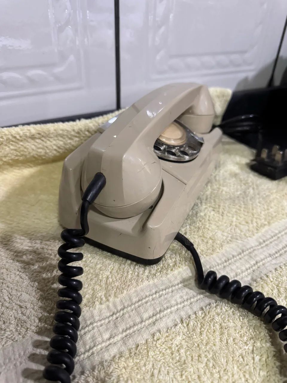 Telefone de disco vintage modelo GTE starline BT278E