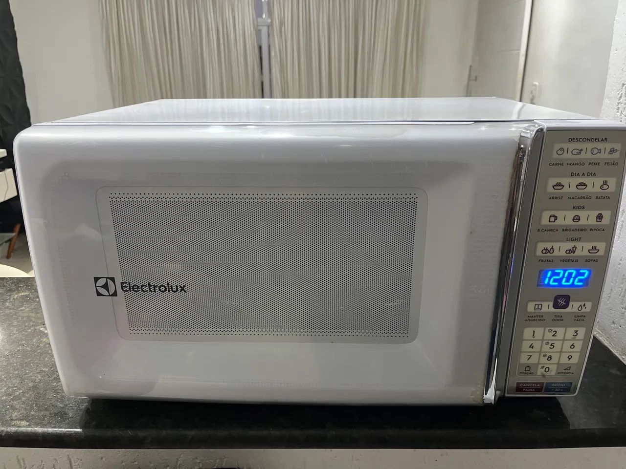 Micro-ondas Eletrolux  - Foto 4