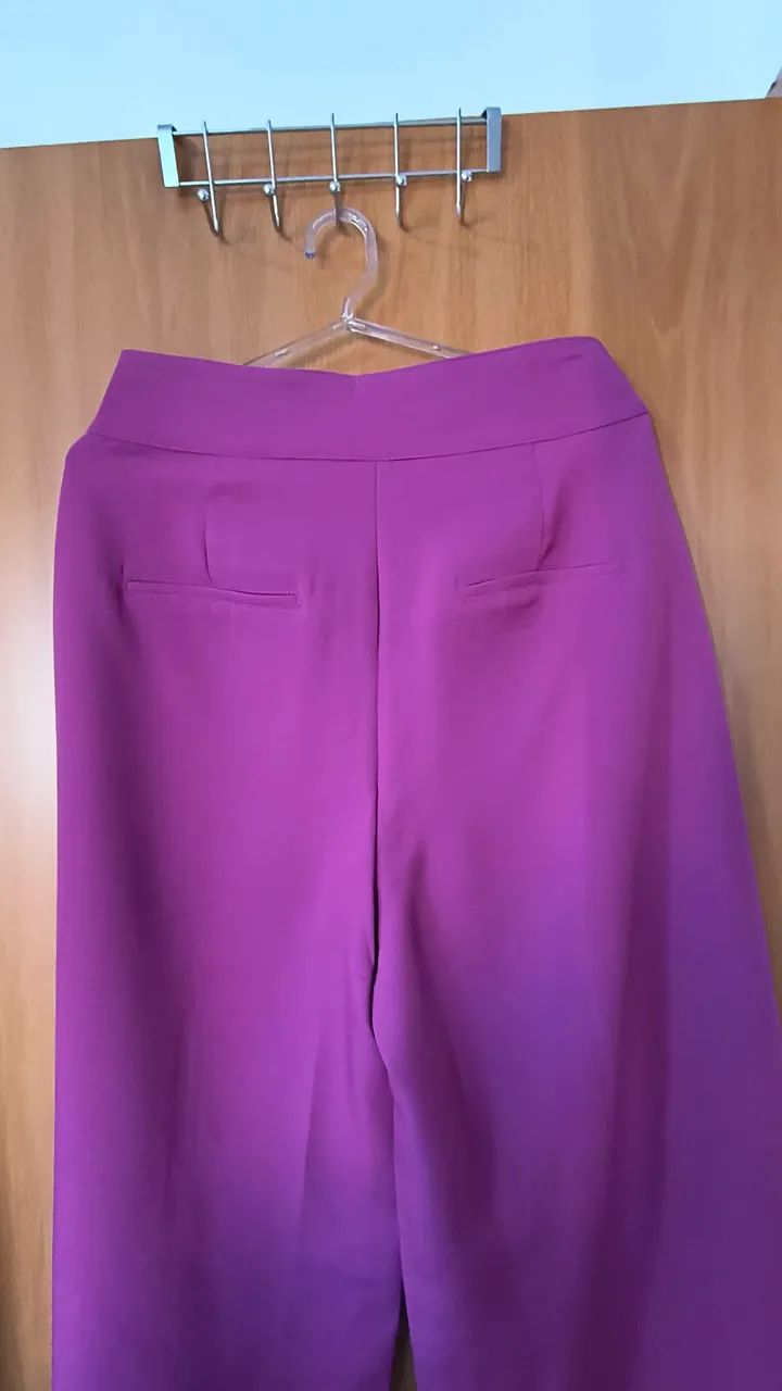 CALÇA NOVA NA ETIQUETA  - Foto 2