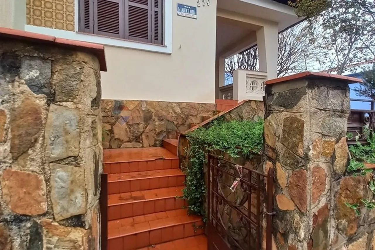 Casa 3 Dormitórios no Centro de Socorro para Alugar Residencial ou Comercial - Foto 4